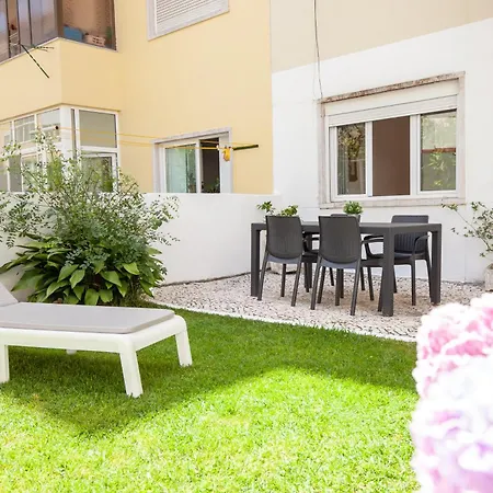 Casa Graziela, Jardim Privado E Totalmente Equipada Facil Acesso A Transportes 아파트 *